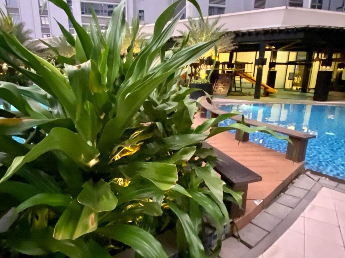 Penthouse Perfection Air Makati Appartement Manilla Buitenkant foto