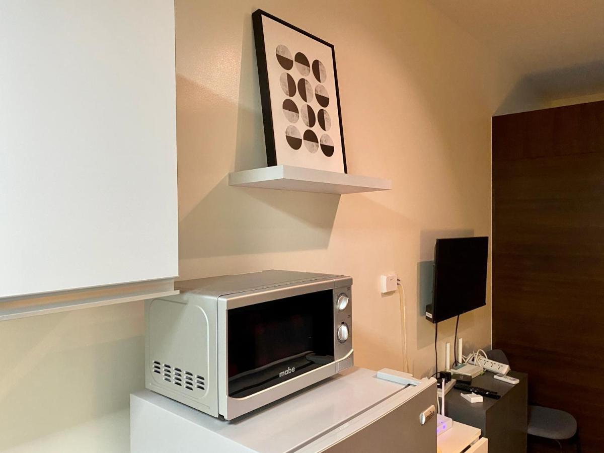 Penthouse Perfection Air Makati Appartement Manilla Buitenkant foto