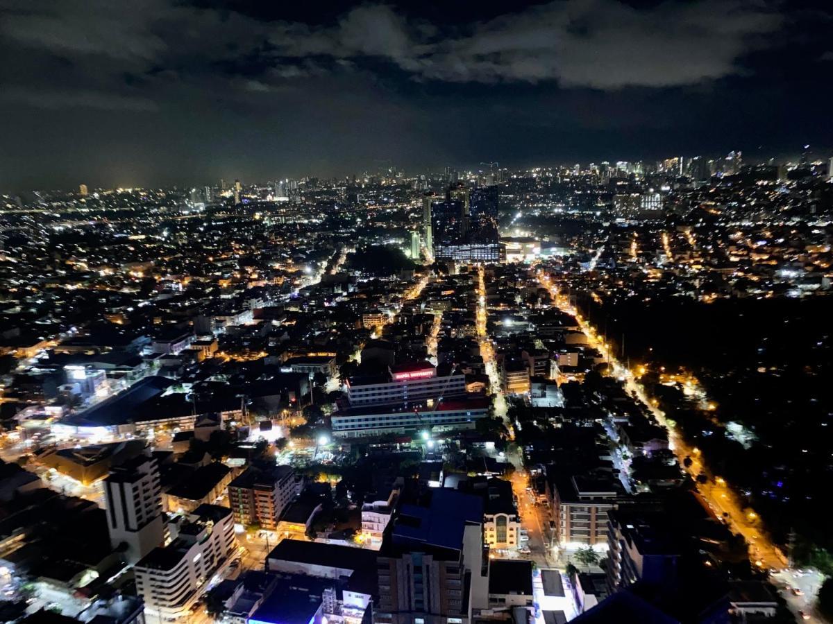 Penthouse Perfection Air Makati Appartement Manilla Buitenkant foto