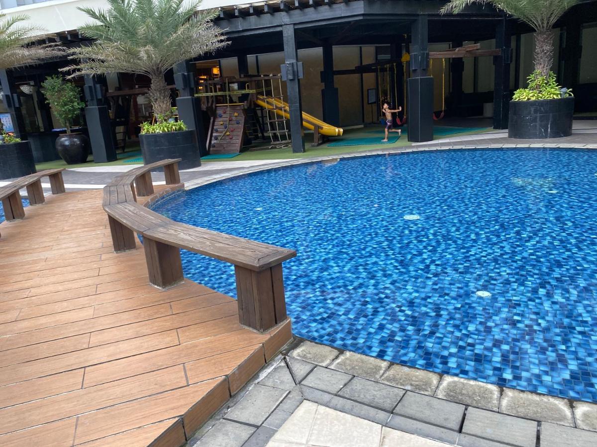 Penthouse Perfection Air Makati Appartement Manilla Buitenkant foto