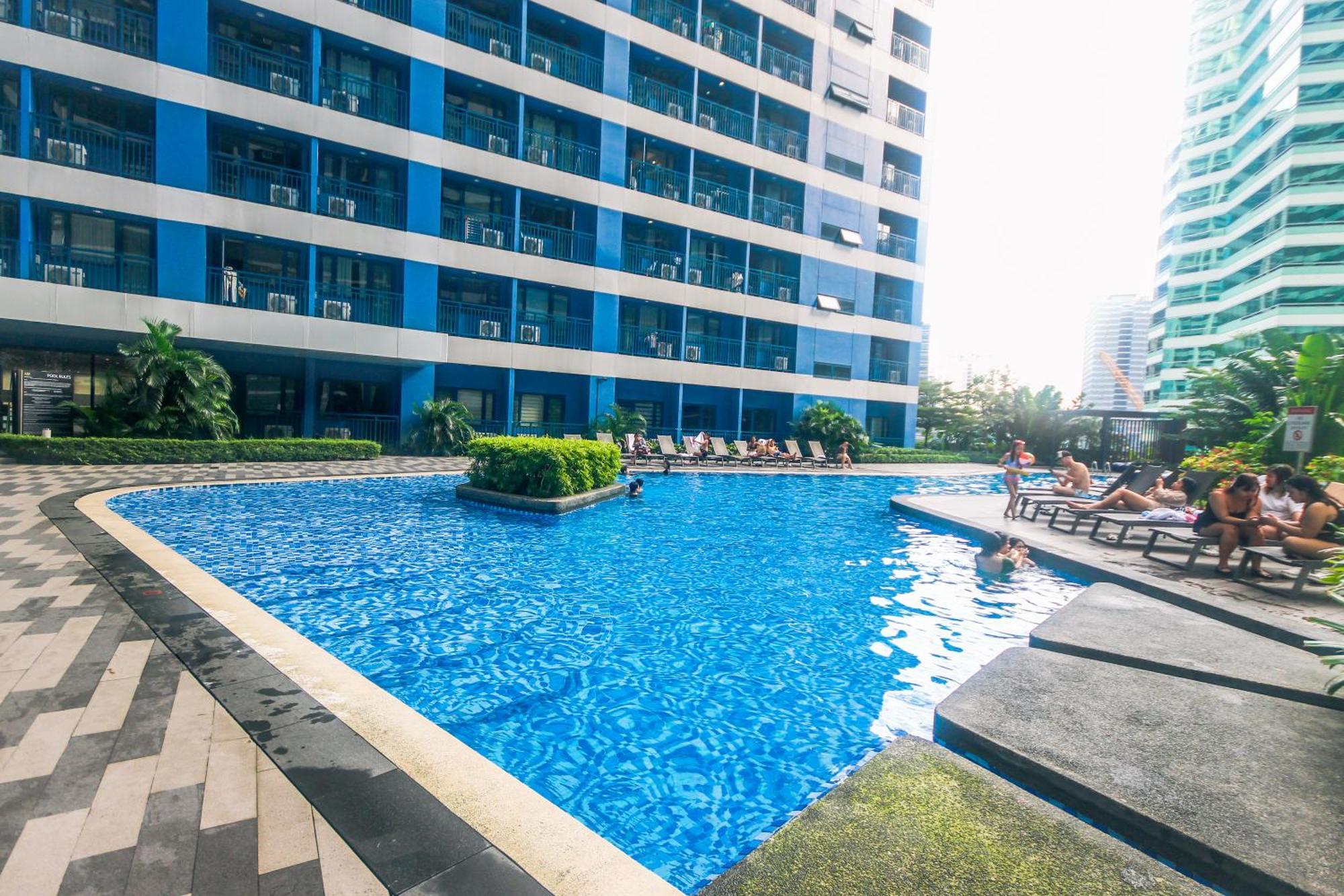 Penthouse Perfection Air Makati Appartement Manilla Buitenkant foto
